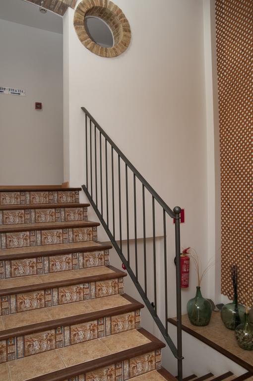Hotel Villa De Ayerbe Ngoại thất bức ảnh